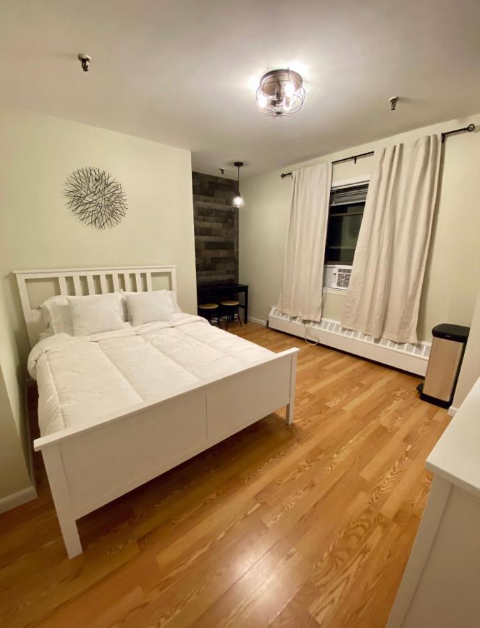 Brooklyn Studios By The Beach New York Exterior photo